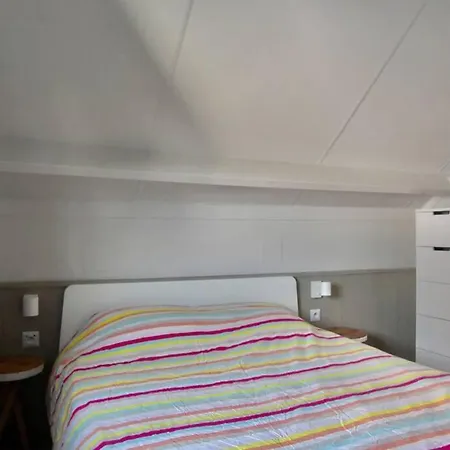 Holiday home Zeezonzand
